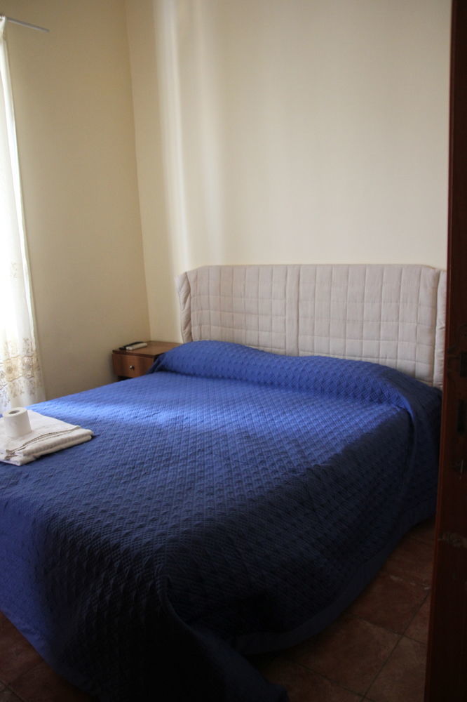 نابولي Room Elia المظهر الخارجي الصورة
